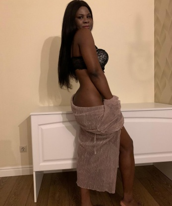 Юлия, 22 года, 3 размер груди